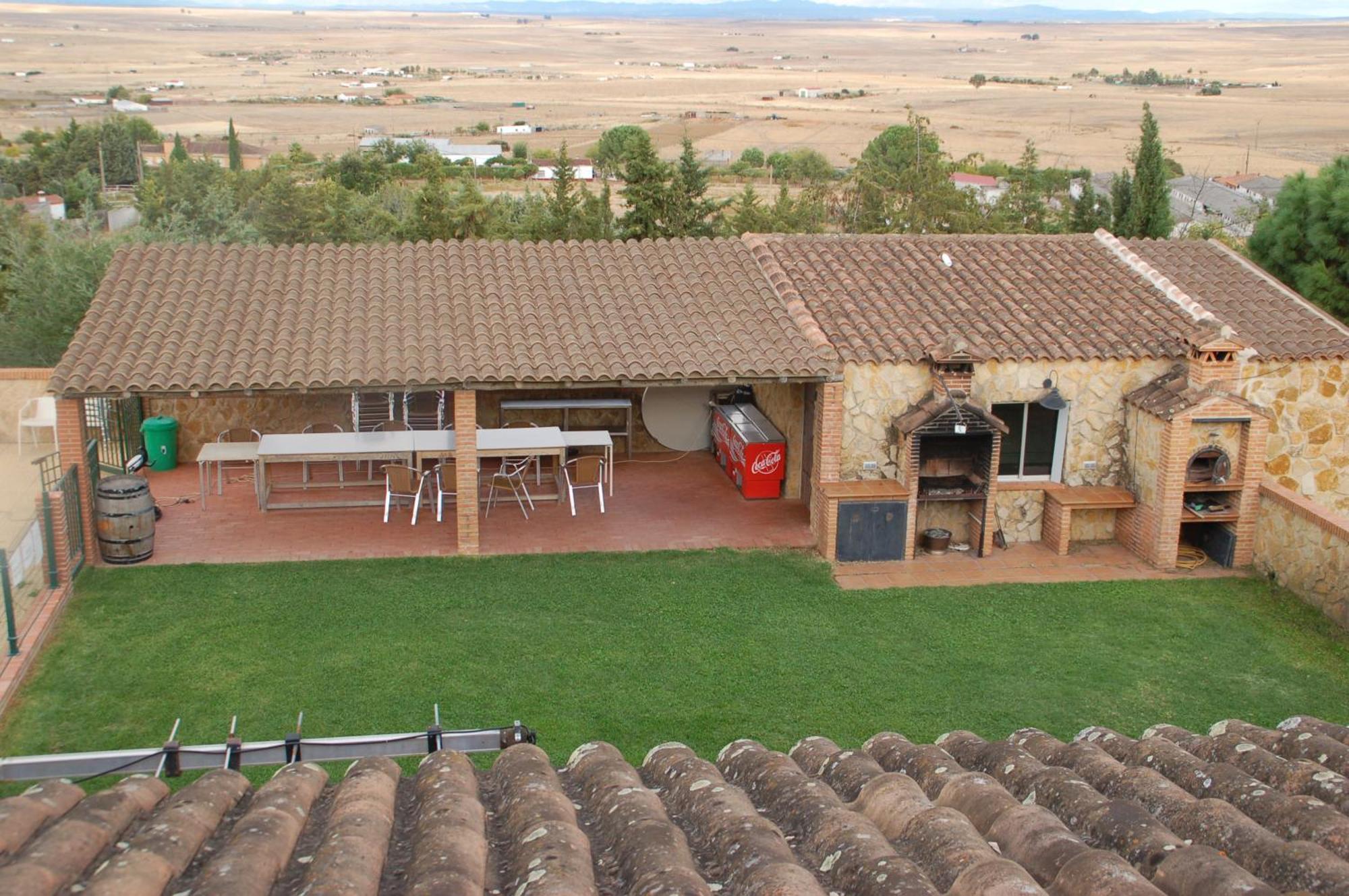 Casa Rural Dalia Sierra de Fuentes エクステリア 写真