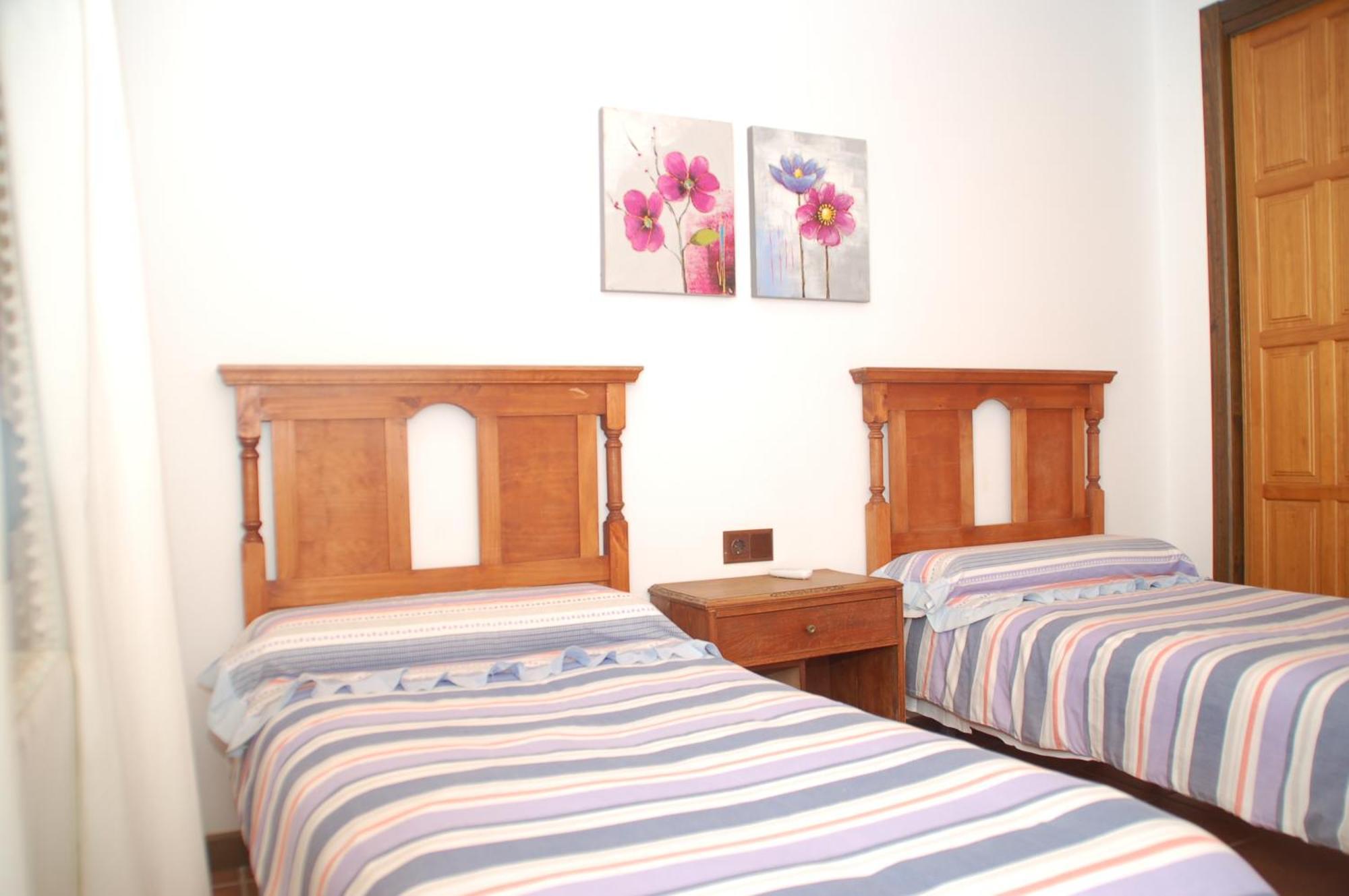 Casa Rural Dalia Sierra de Fuentes エクステリア 写真